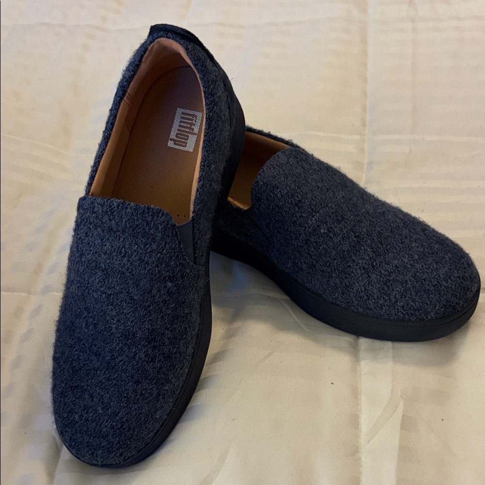 Ladies Fit Flop Slip-On Casual Shoes in Blue